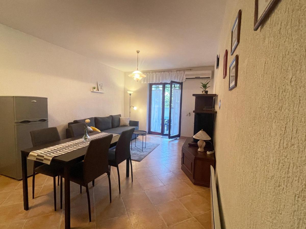 Apartment One Ичичи Экстерьер фото